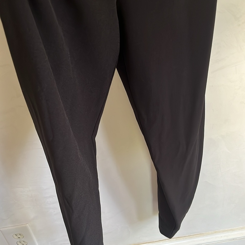 Bebe Black embroidered lace Jumpsuit w/cap sleeves pockets zip & tie Size 8 - Picture 8 of 14